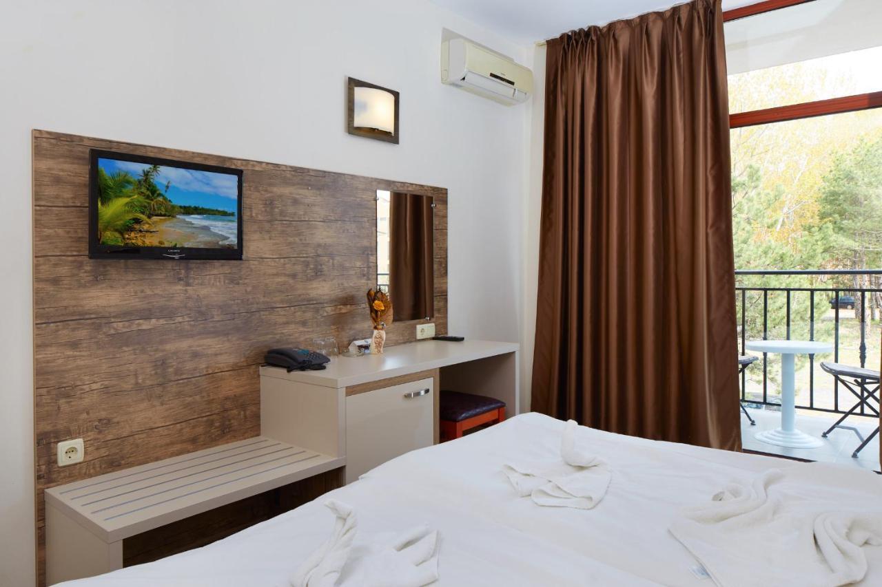Hotel Lira Sunny Beach Esterno foto