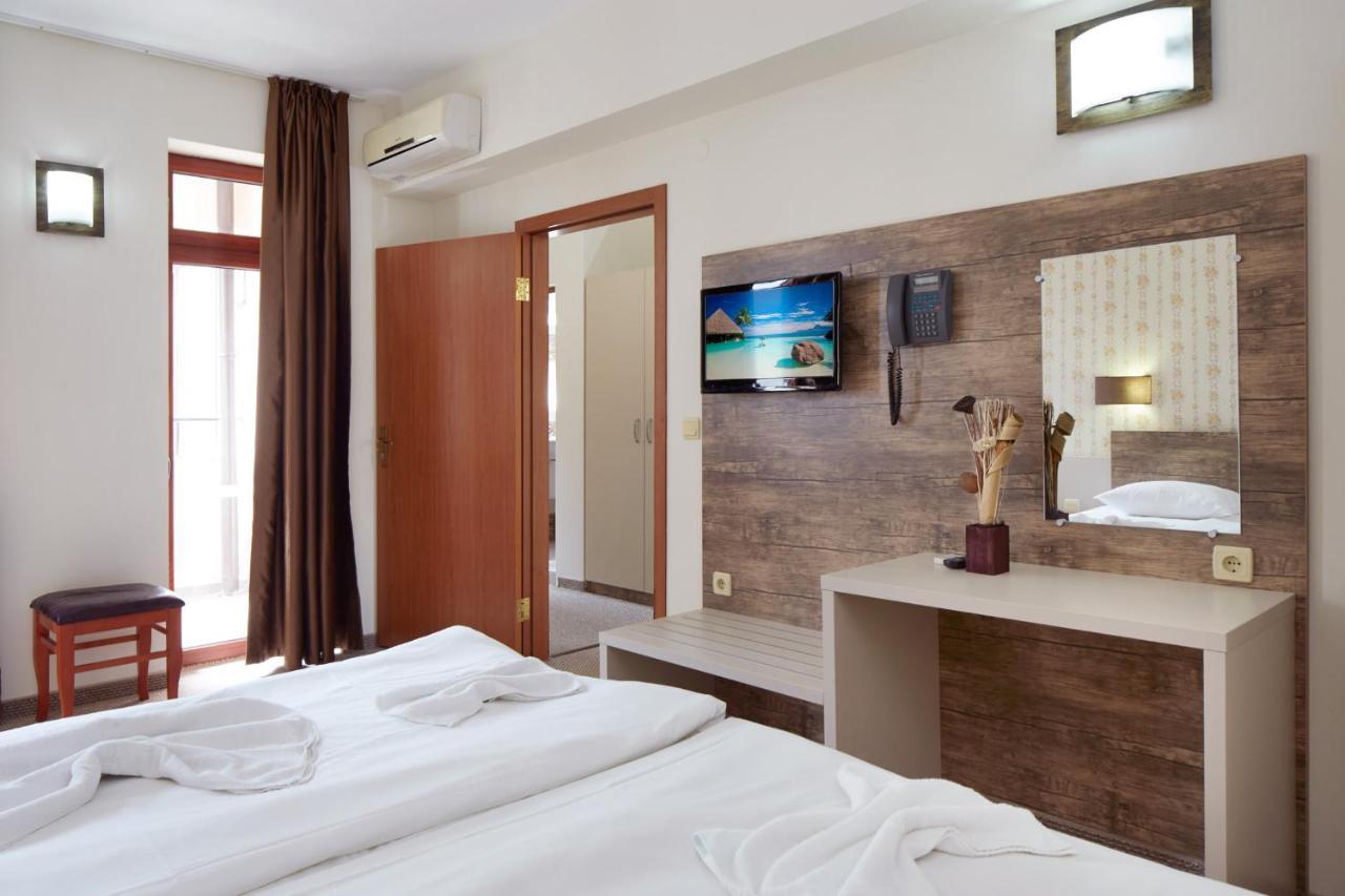 Hotel Lira Sunny Beach Esterno foto