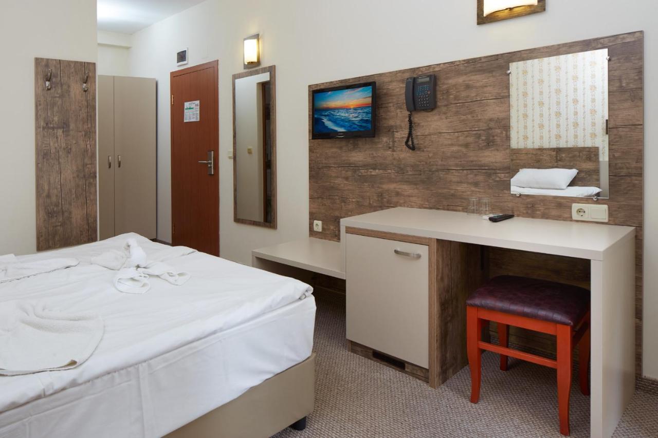 Hotel Lira Sunny Beach Esterno foto