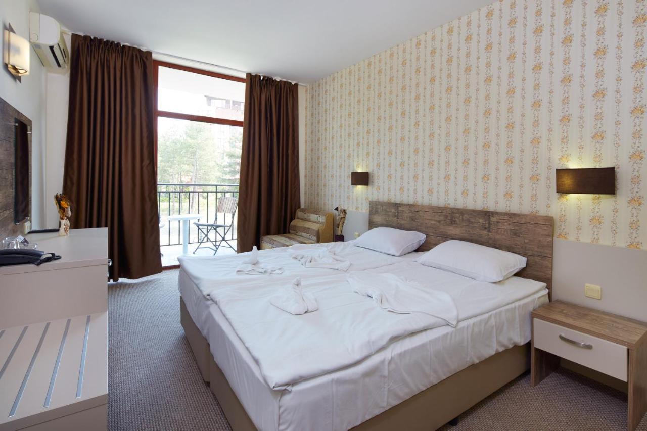 Hotel Lira Sunny Beach Esterno foto