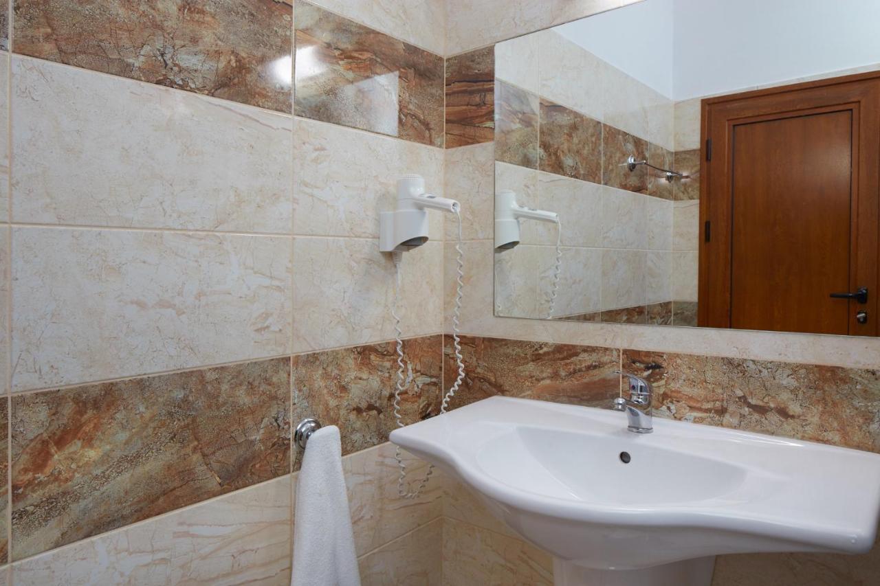 Hotel Lira Sunny Beach Esterno foto